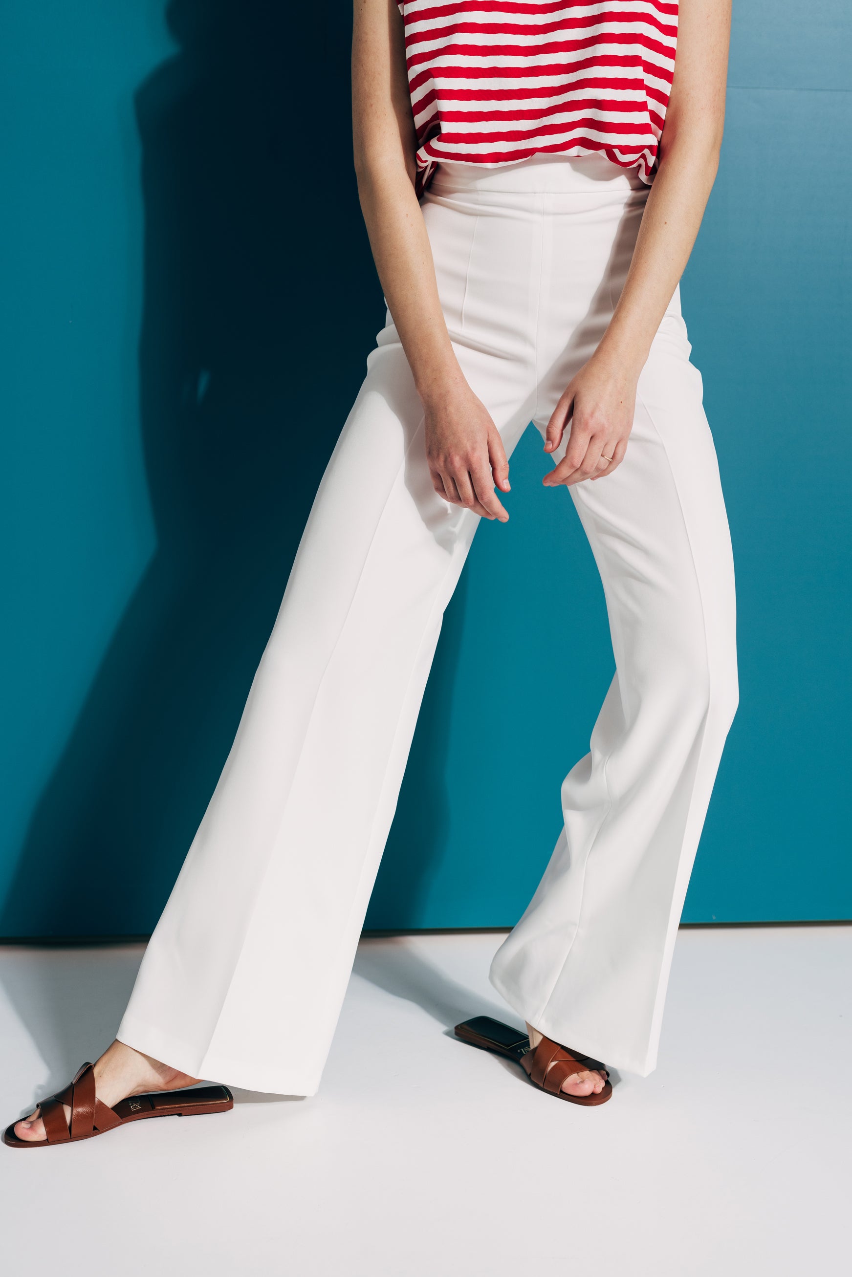 Long flowing trousers in white