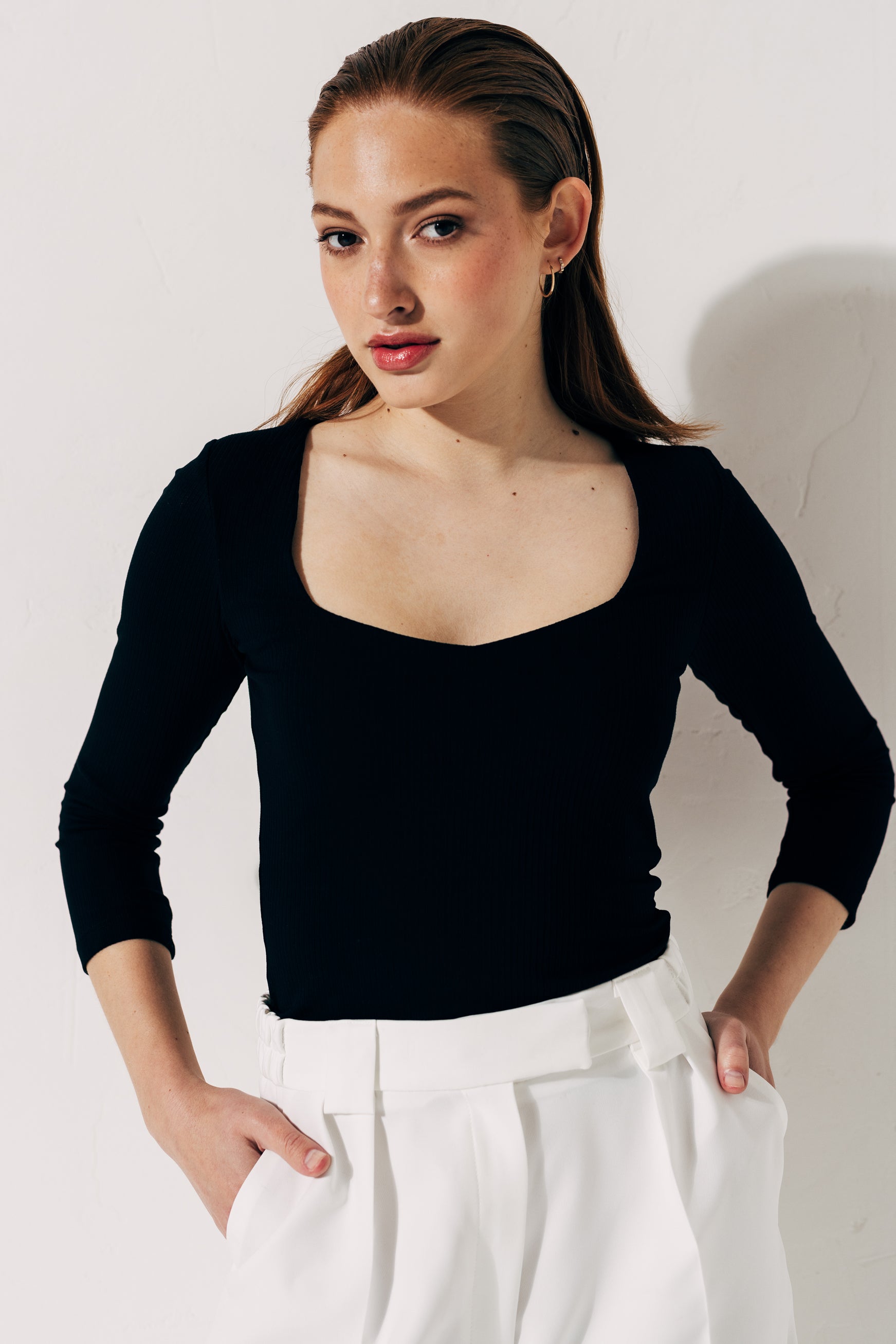 Ribbed viscose blouse with heart neckline and 3/4 sleeves