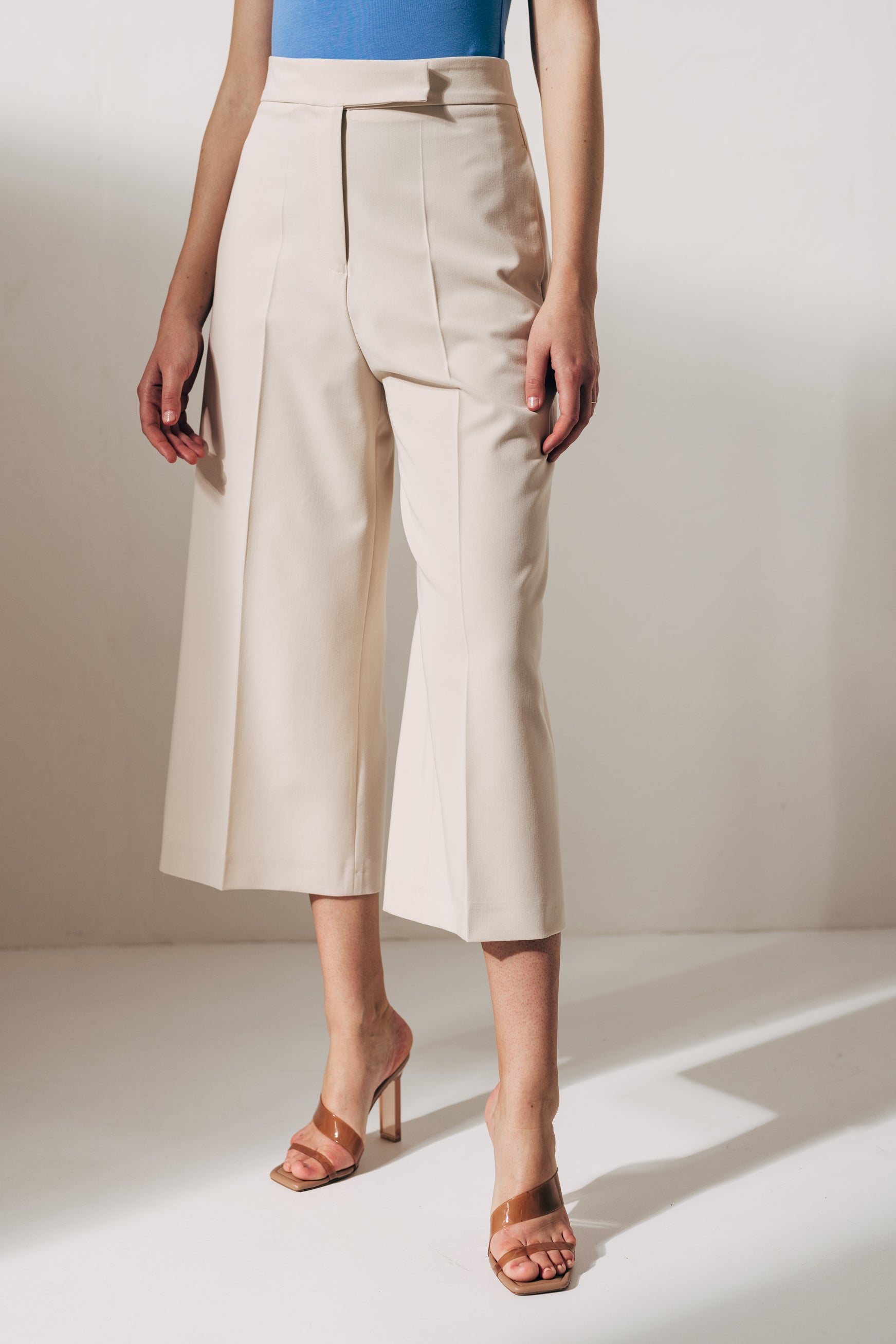 High-waist culotte trousers in ecru