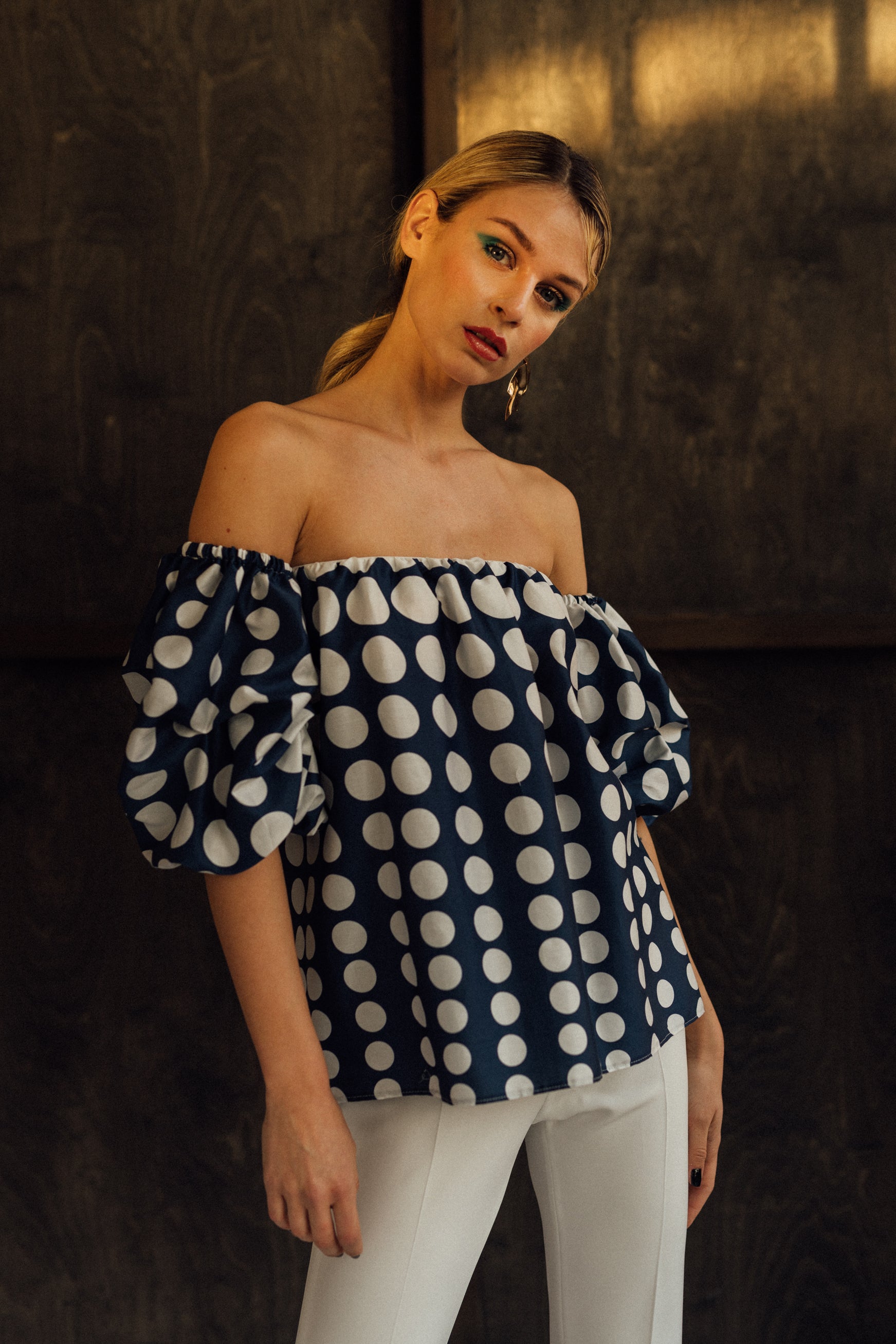 Polka dot print blouse with voluminous sleeves